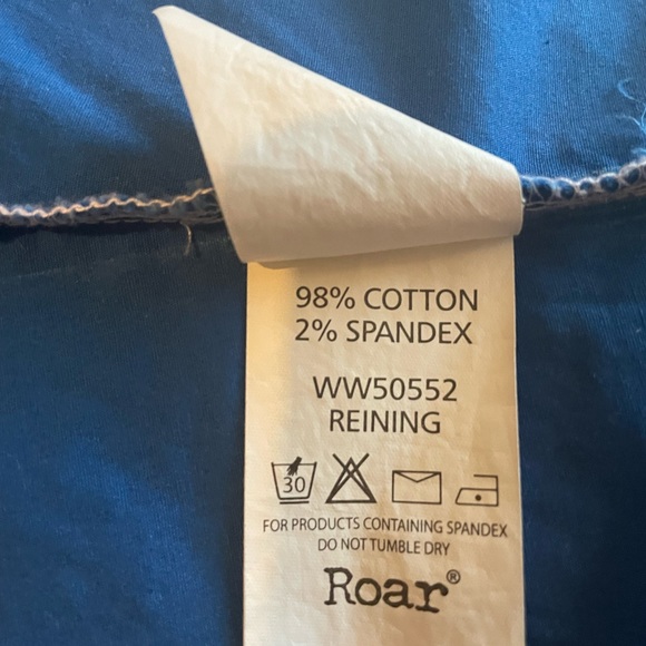 ROAR Embroidered Embellished Fitted Shirt - Picture 11 of 11